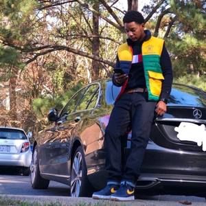 Meet your Posher, Larry